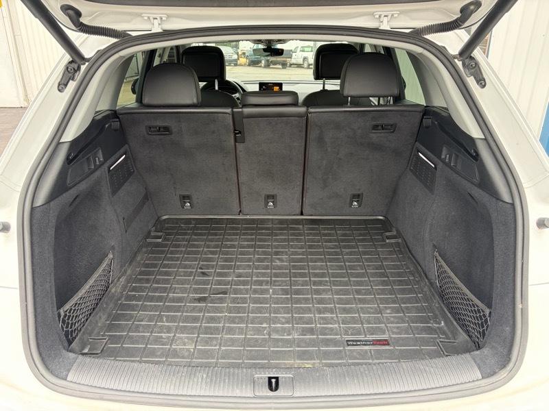 Audi Q5 2.0T Premium quattro 2020