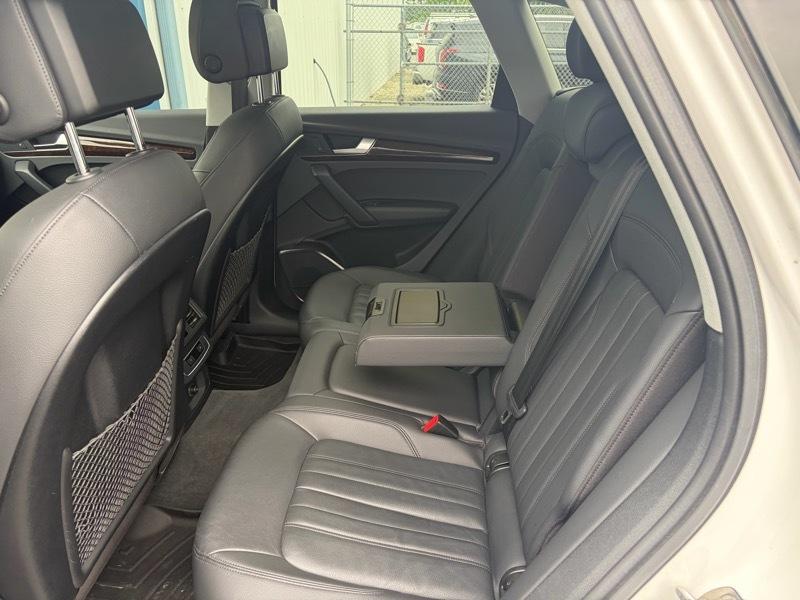 Audi Q5 2.0T Premium quattro 2020