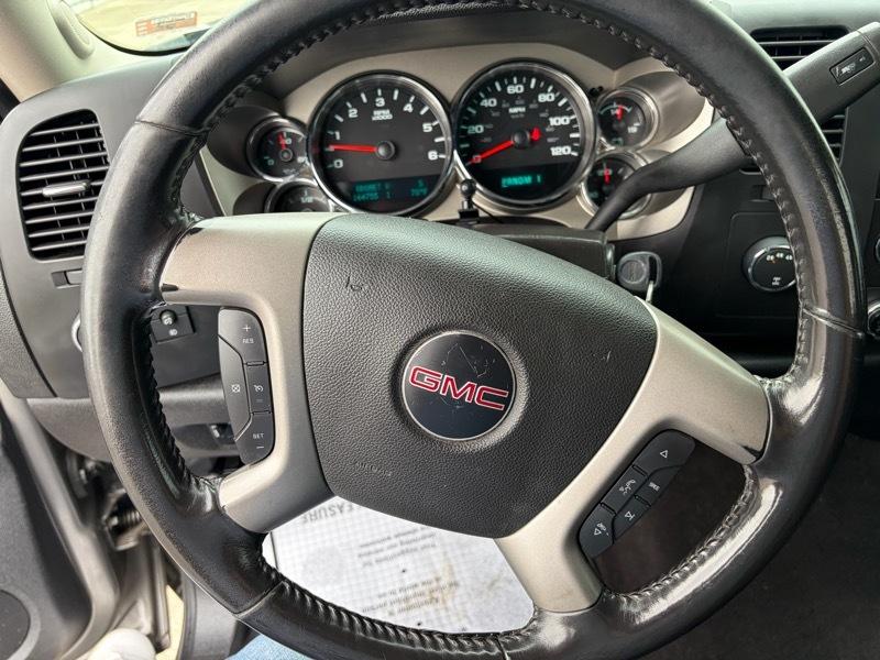 GMC Sierra 2500HD SLE Ext. Cab 4WD 2013