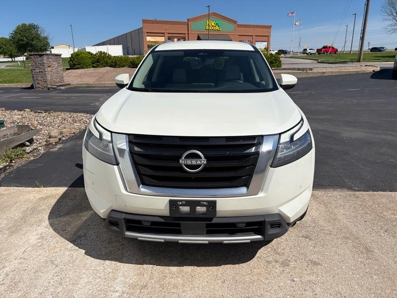 Nissan Pathfinder SL 4WD 2023