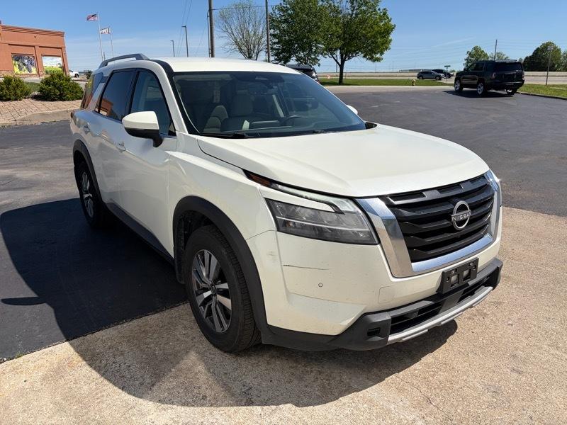 Nissan Pathfinder SL 4WD 2023