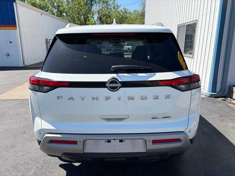Nissan Pathfinder SL 4WD 2023