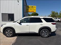 2023 Nissan Pathfinder 
