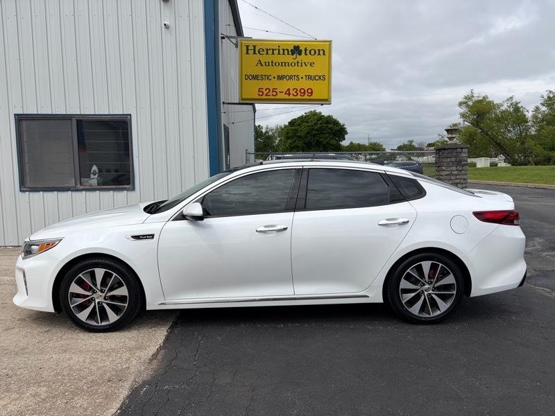 Kia Optima SXL Turbo 2016