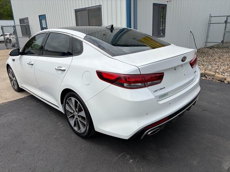 Kia Optima SXL Turbo 2016