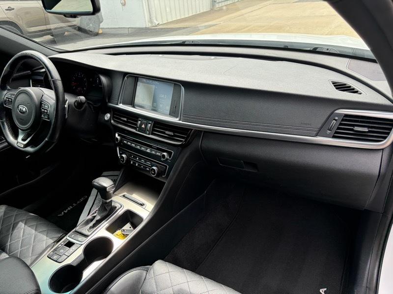 Kia Optima SXL Turbo 2016