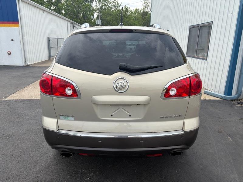 Buick Enclave Convenience FWD 2012