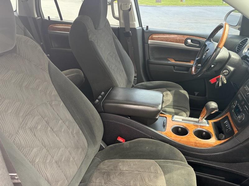 Buick Enclave Convenience FWD 2012