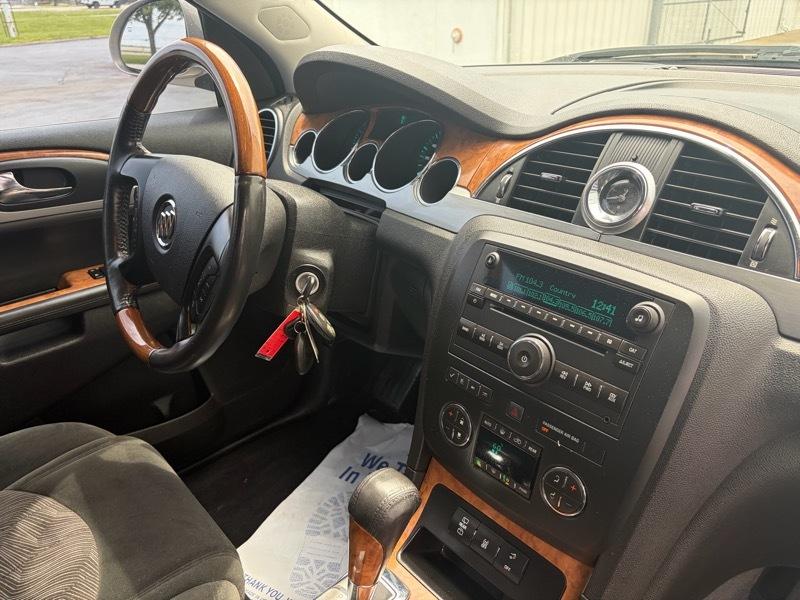 Buick Enclave Convenience FWD 2012