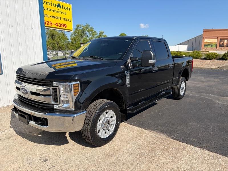 Ford F-250 SD XLT Crew Cab 4WD 2019
