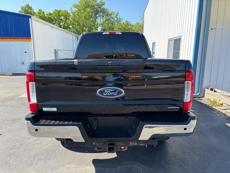 Ford F-250 SD XLT Crew Cab 4WD 2019