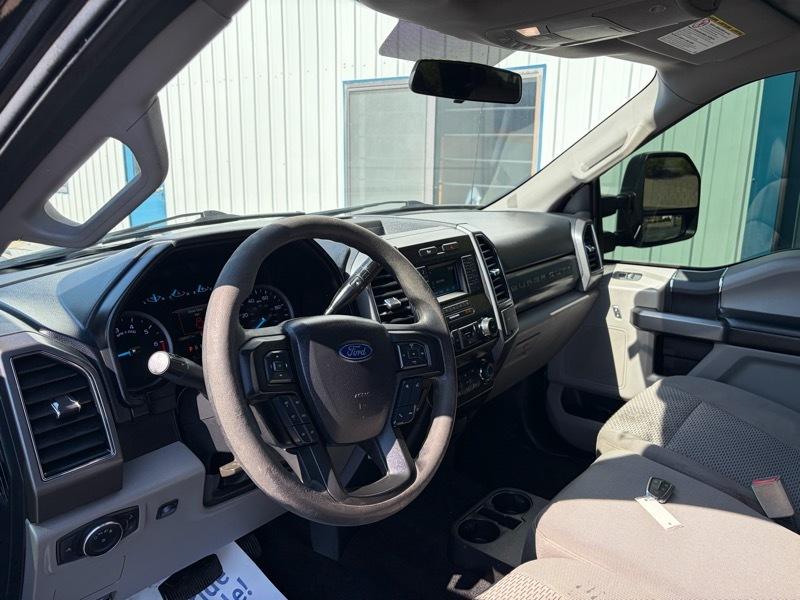 Ford F-250 SD XLT Crew Cab 4WD 2019