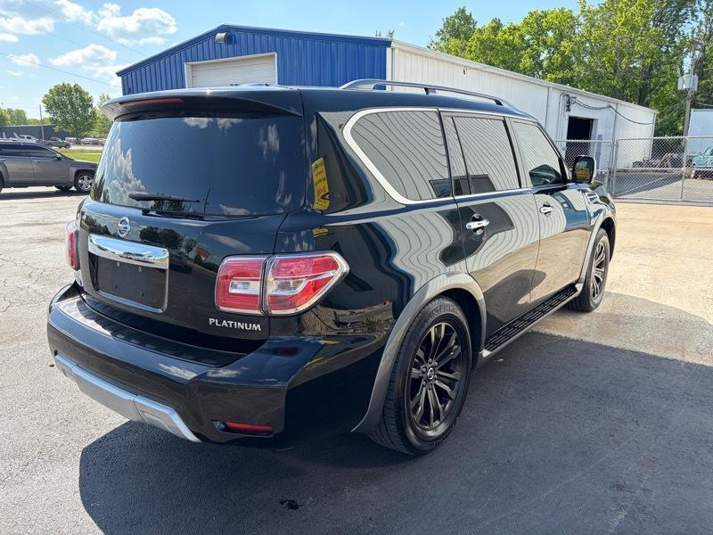 Nissan Armada Platinum AWD 2017