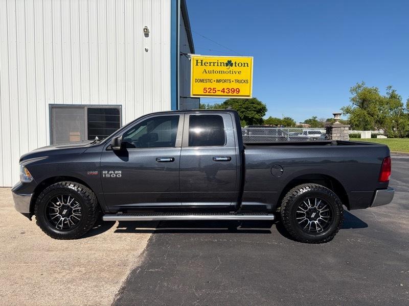 RAM 1500 Big Horn Crew Cab 4WD 2014