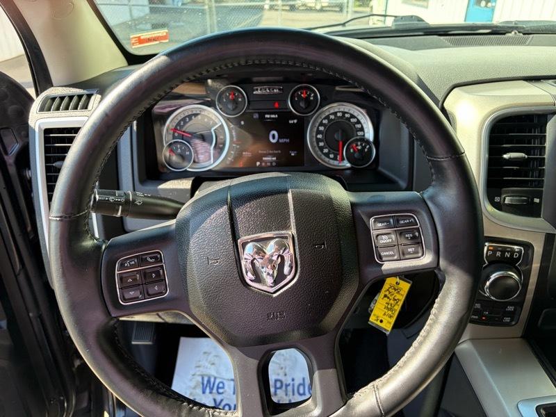 RAM 1500 Big Horn Crew Cab 4WD 2014