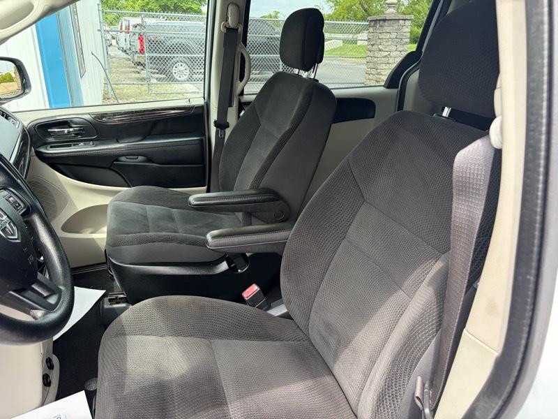 Dodge Grand Caravan SE 2019