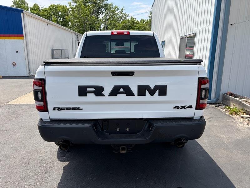 RAM 1500 Rebel Crew Cab 4WD 2016