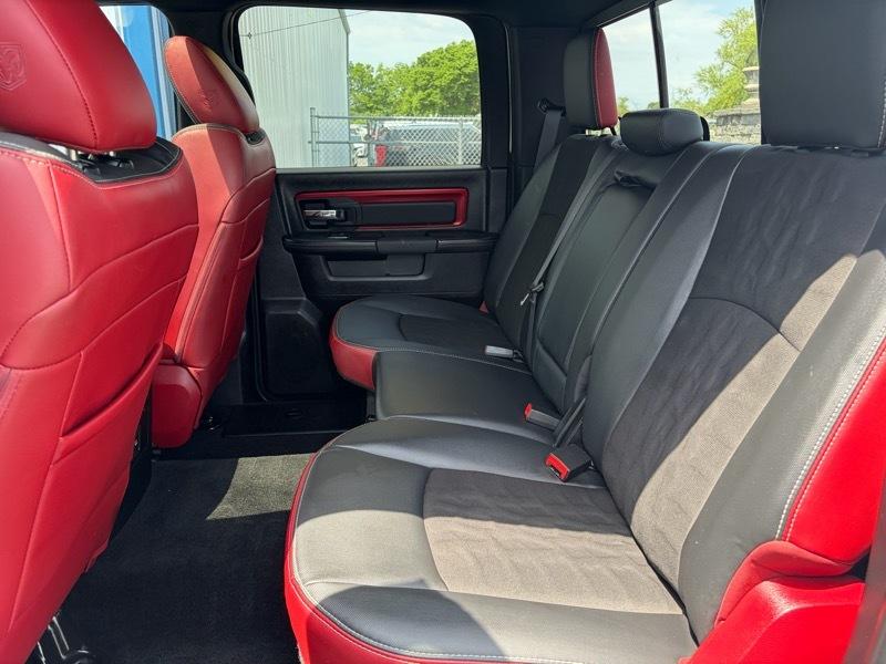 RAM 1500 Rebel Crew Cab 4WD 2016