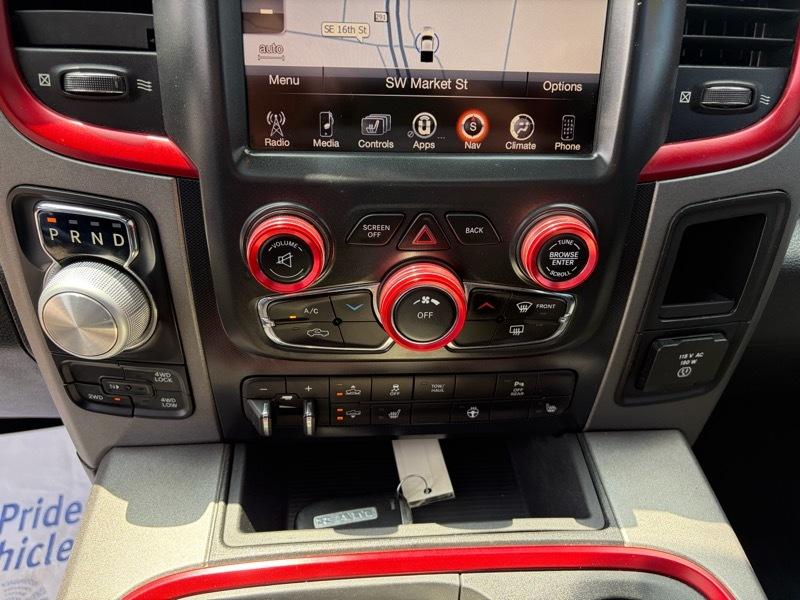 RAM 1500 Rebel Crew Cab 4WD 2016