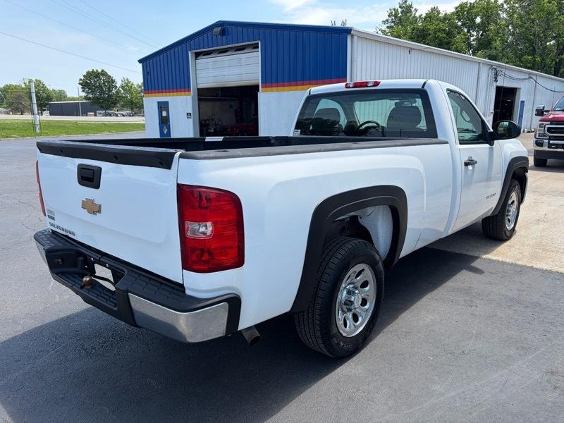 Chevrolet Silverado 1500 LS Long Bed 2WD 2010