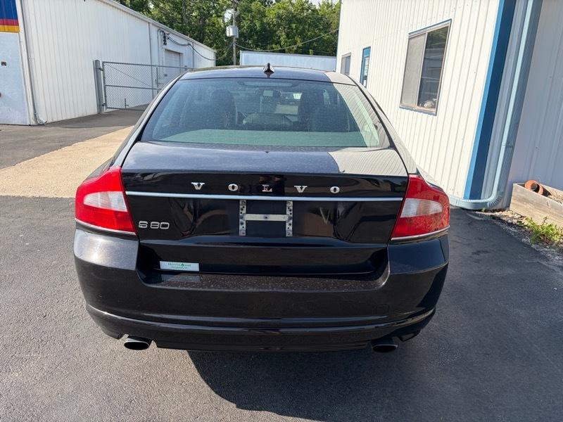 Volvo S80 3.2 FWD 2011