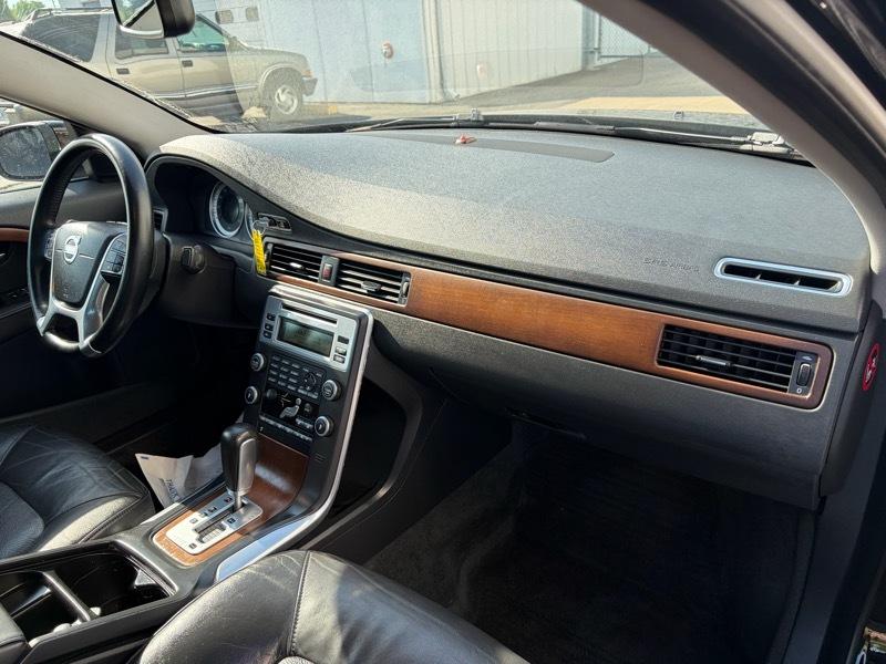 Volvo S80 3.2 FWD 2011