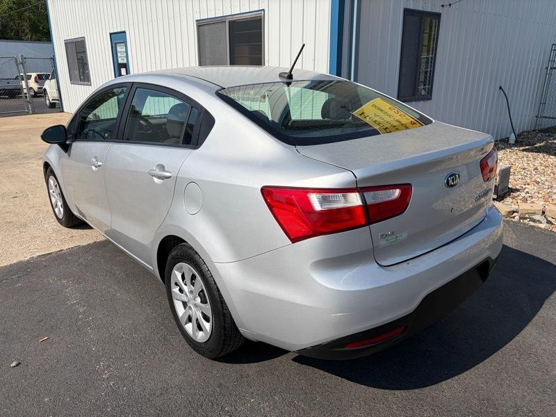 Kia Rio LX 2014