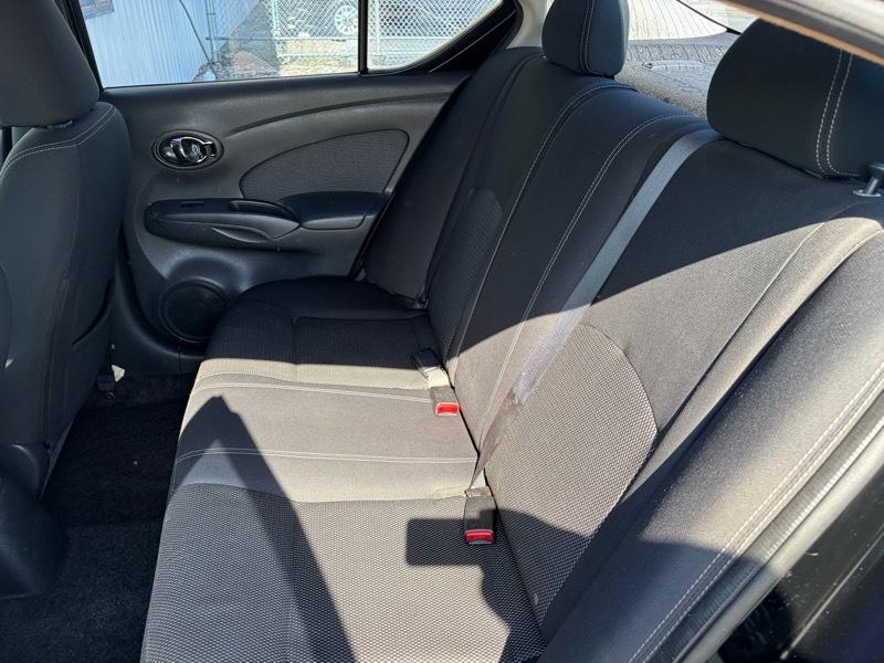 Nissan Versa 1.6 S 5M 2016