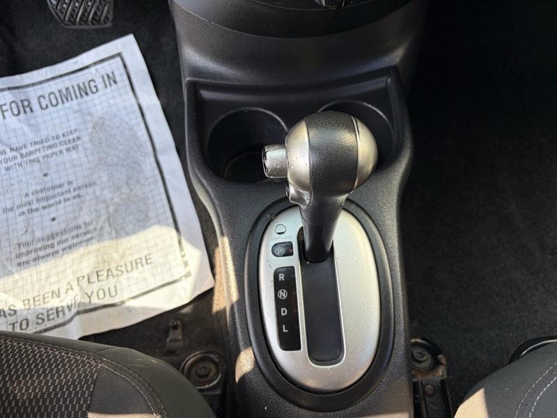 Nissan Versa 1.6 S 5M 2016