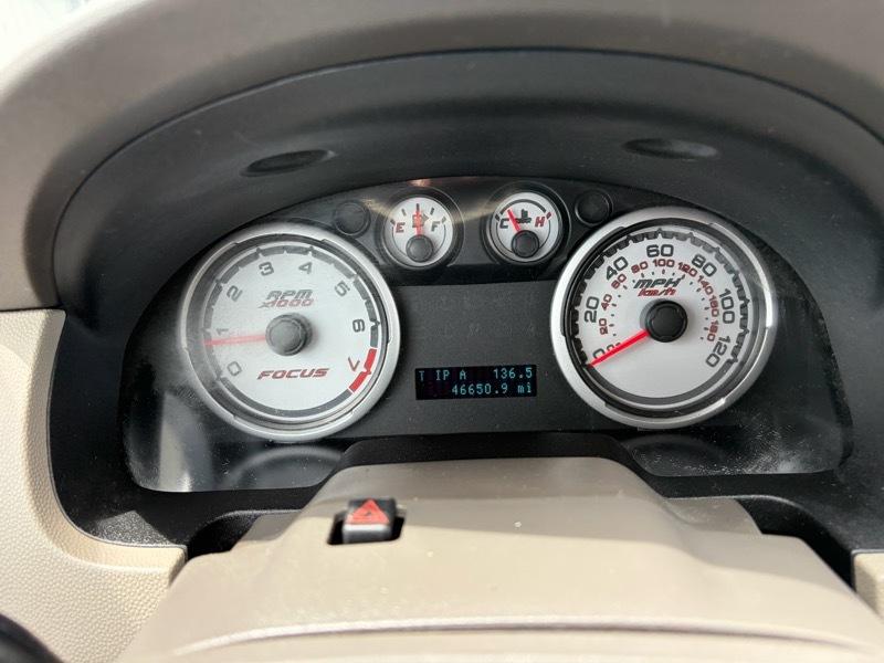 Ford Focus S Sedan 2010