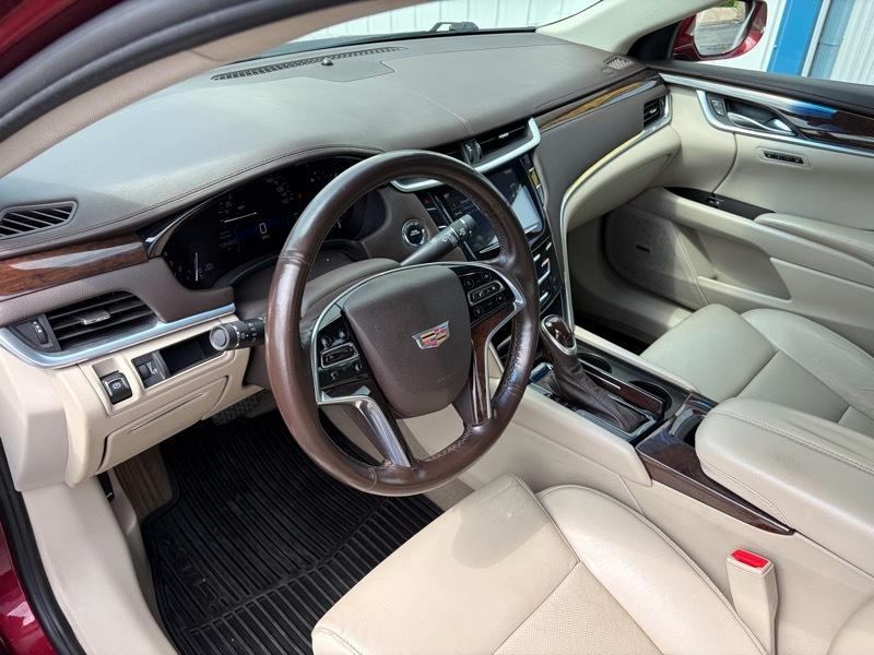 Cadillac XTS Luxury AWD 2016