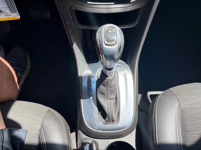 Buick Encore Convenience FWD 2015