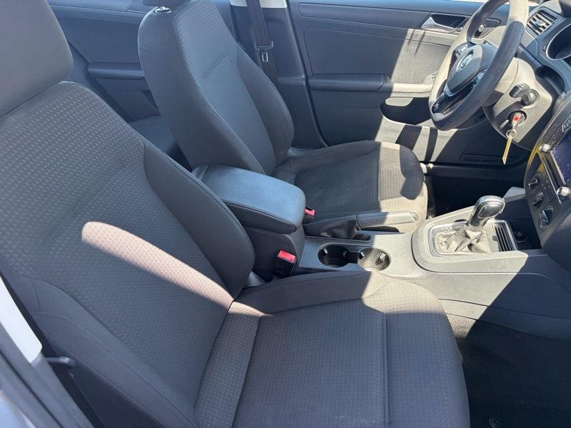 Volkswagen Jetta 1.4T S w/Technology 6A 2016