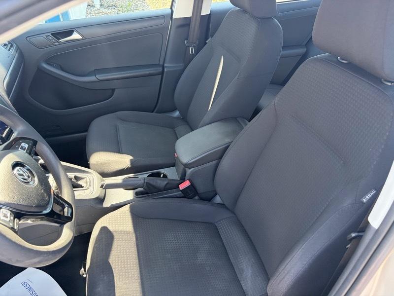Volkswagen Jetta 1.4T S w/Technology 6A 2016
