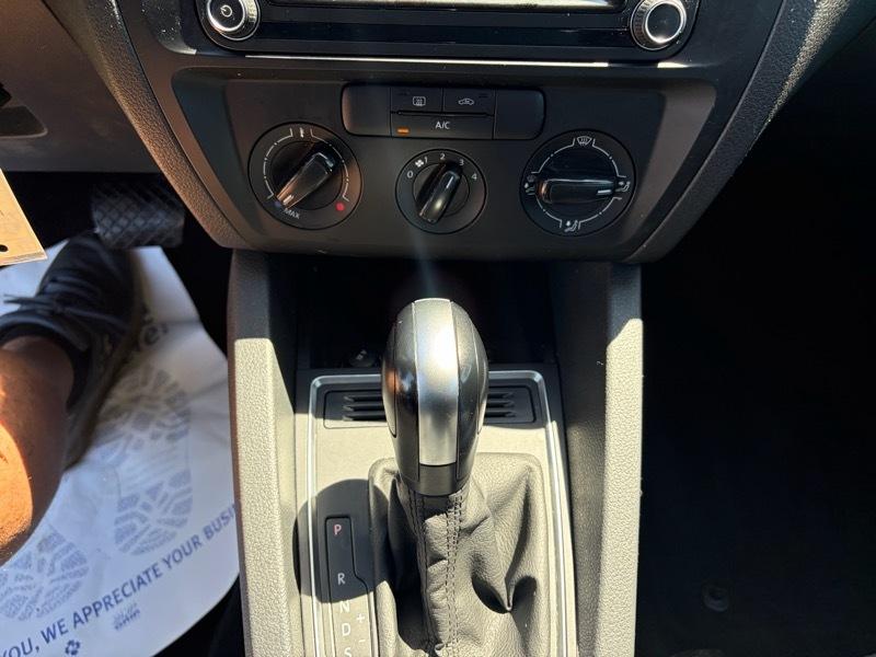 Volkswagen Jetta 1.4T S w/Technology 6A 2016