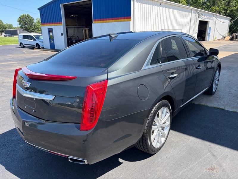 Cadillac XTS Luxury AWD 2016