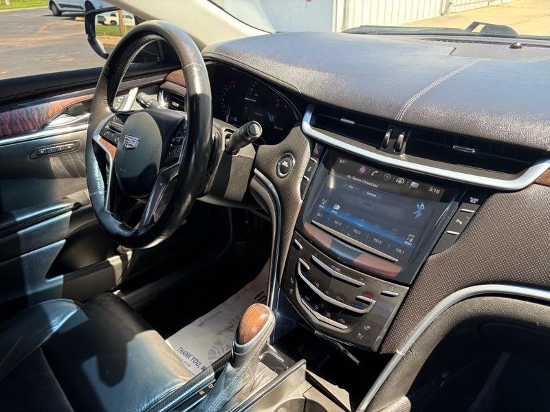 Cadillac XTS Luxury AWD 2016