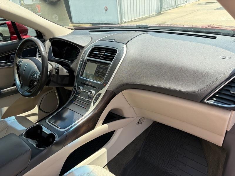 Lincoln MKX Reserve AWD 2017