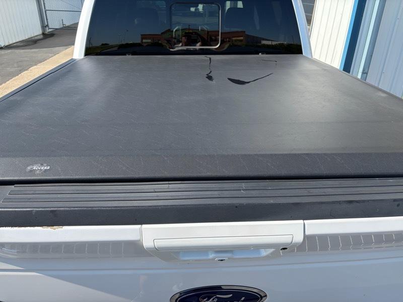 Ford F-150 Lariat SuperCrew 4WD 2016