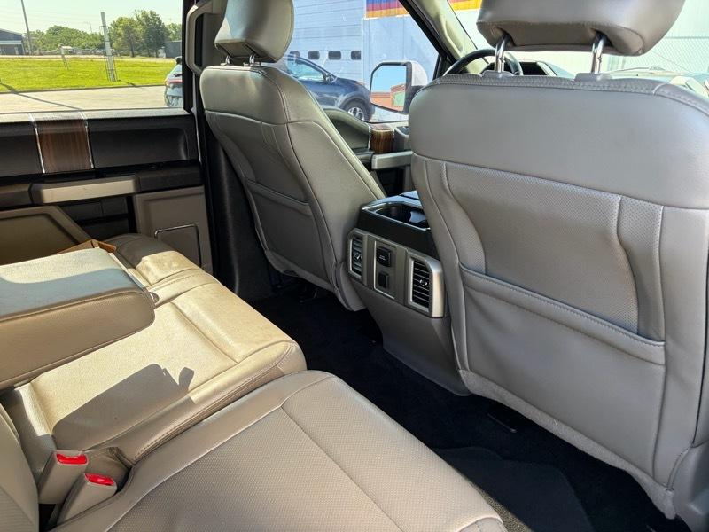 Ford F-150 Lariat SuperCrew 4WD 2016