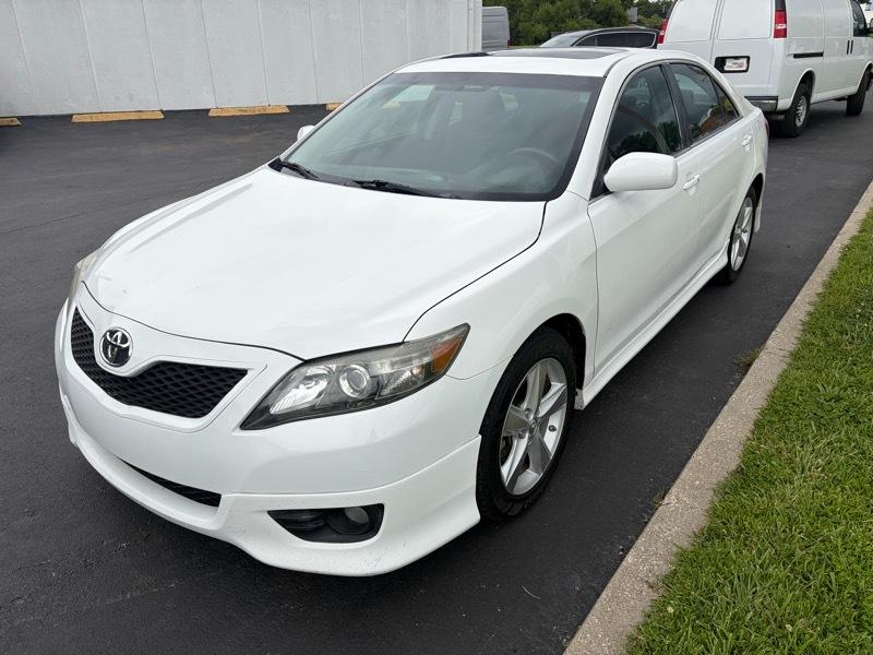 Toyota Camry 4dr Sedan Auto 2011