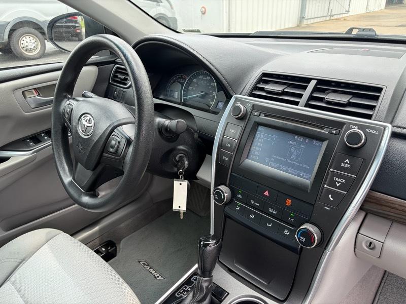 Toyota Camry SE 2015