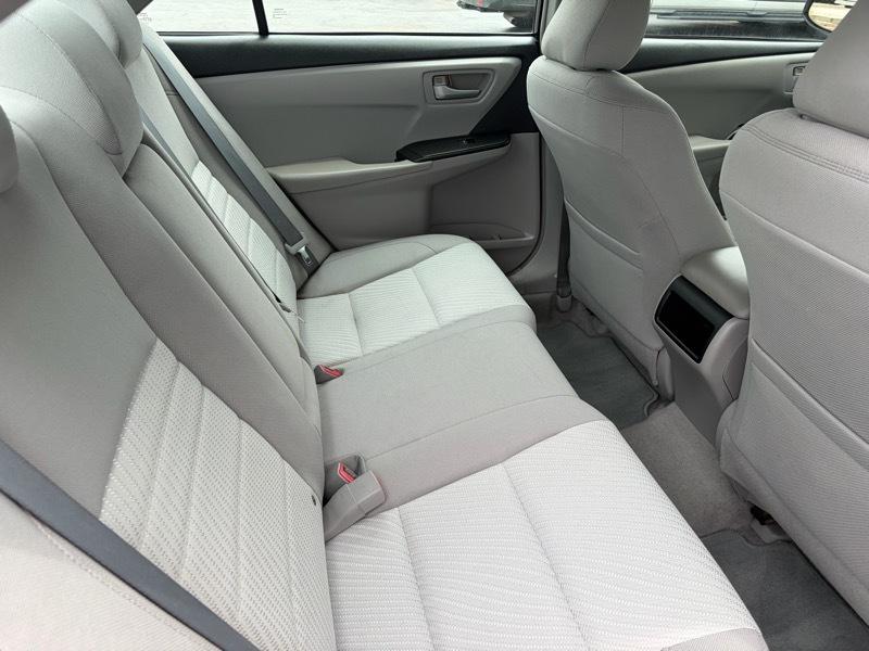 Toyota Camry SE 2015