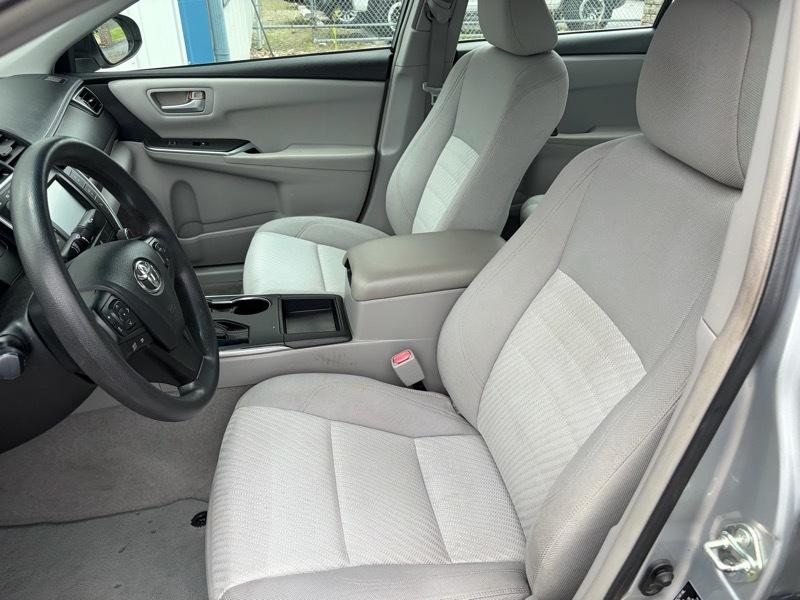 Toyota Camry SE 2015