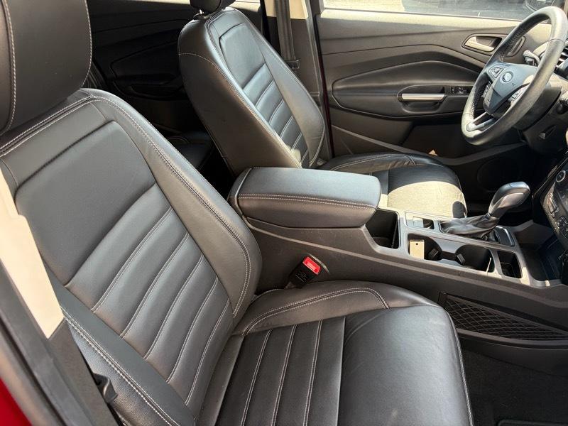 Ford Escape Titanium 4WD 2019