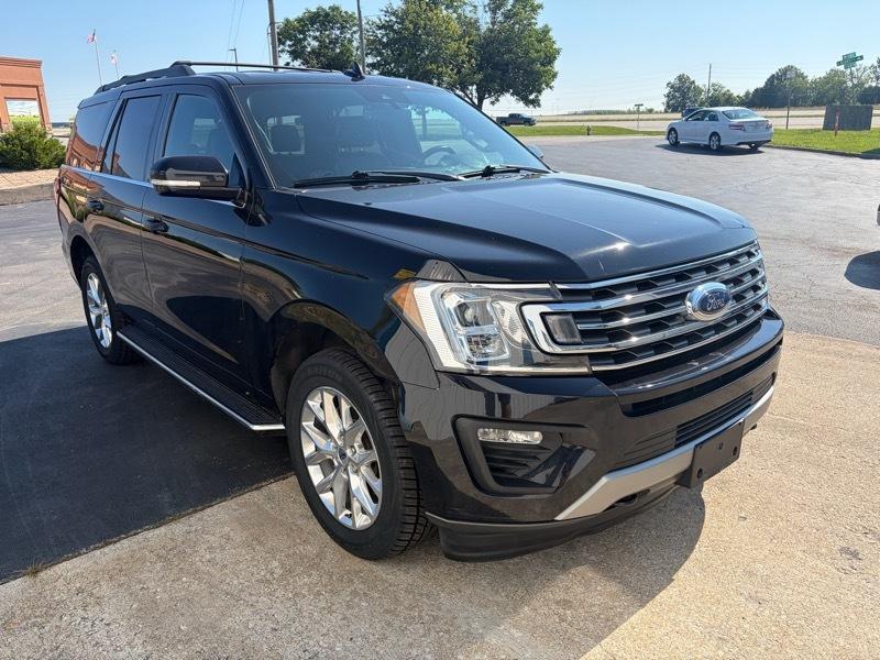 Ford Expedition XLT 4WD 2021