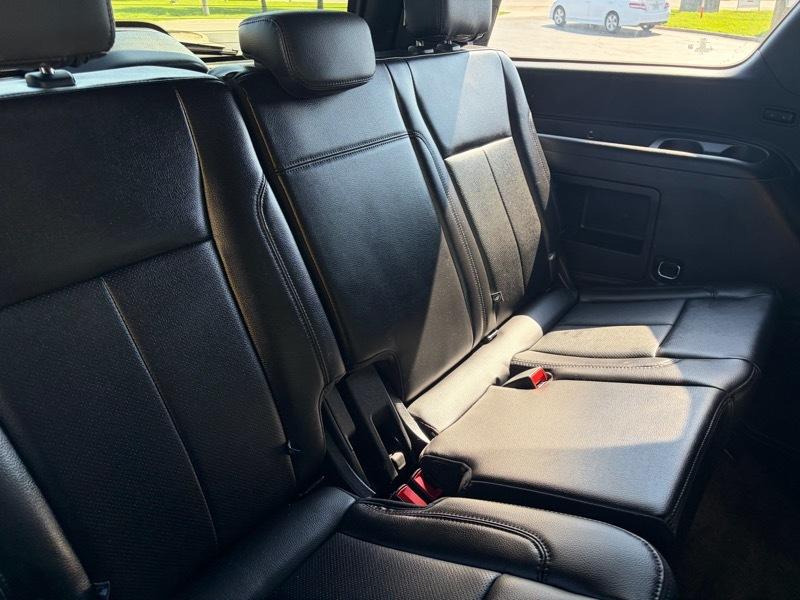 Ford Expedition XLT 4WD 2021