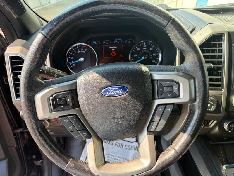 Ford Expedition XLT 4WD 2021