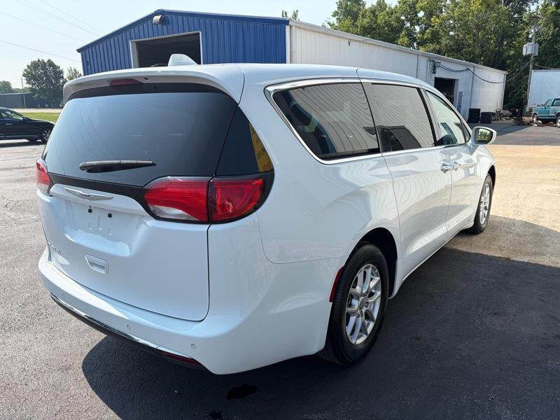 Chrysler Pacifica Touring Plus 2020