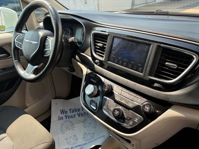 Chrysler Pacifica Touring Plus 2020